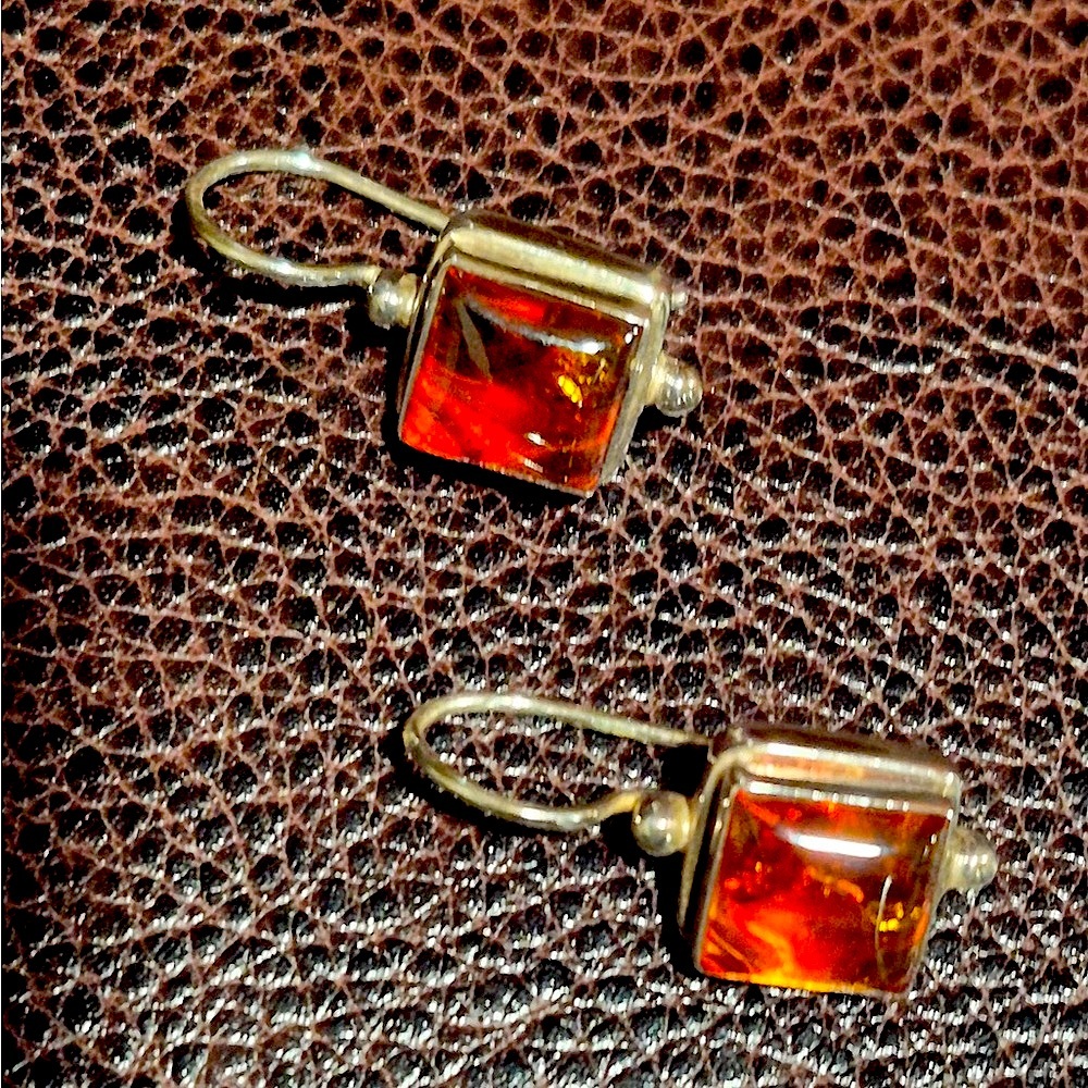 Silpada Amber and Silver Drop Earrings - Picture 10 of 12